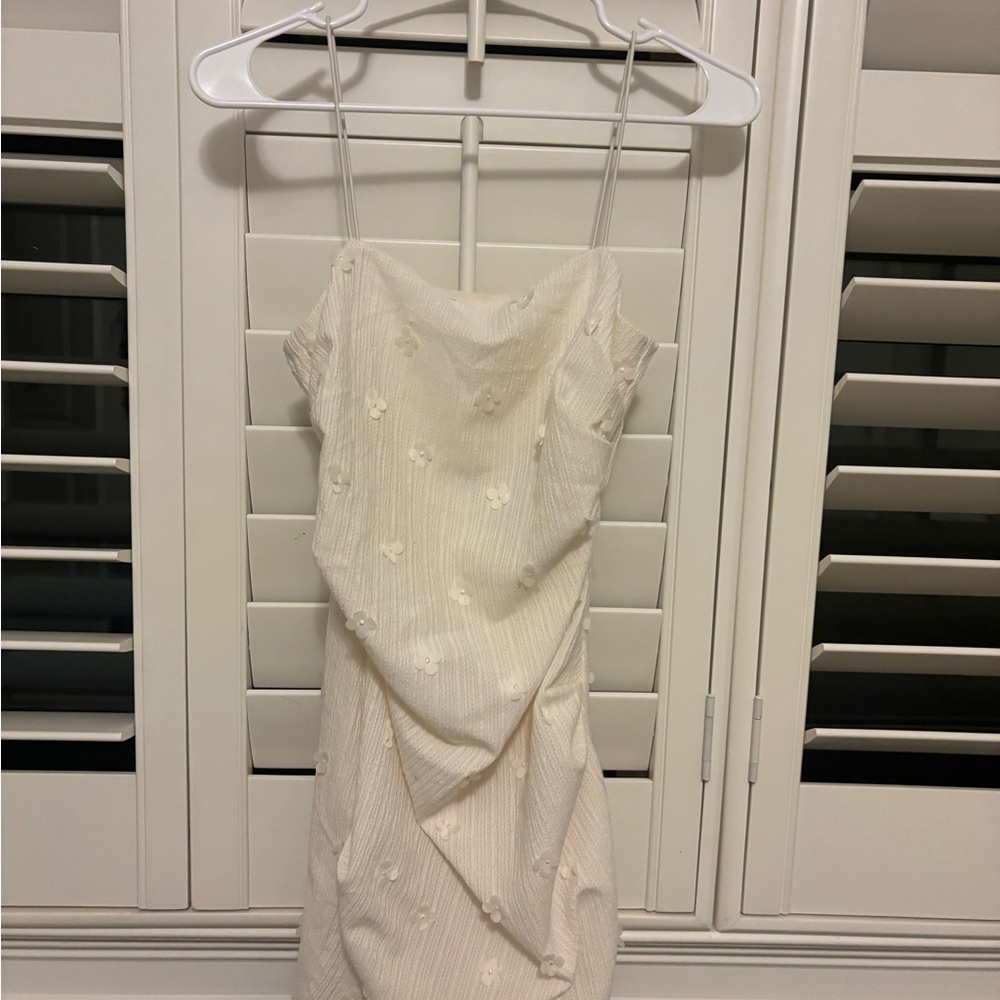 Vestique Gold Strapless Sheath Dress for Brides